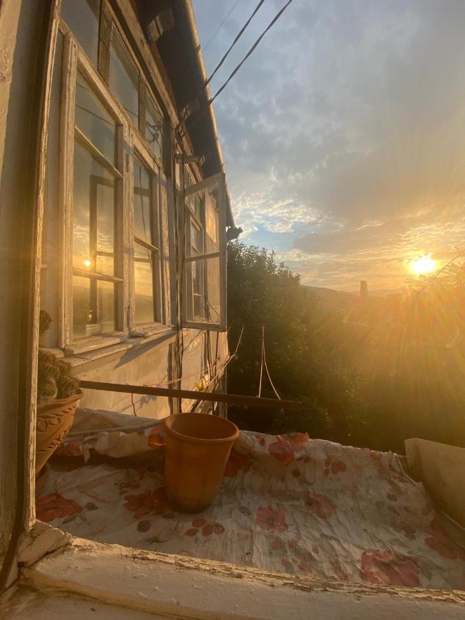 Дом Тины Tbilisi Exterior foto